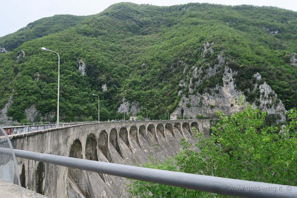 IMG_0599.JPG - Lago del Salto: la diga