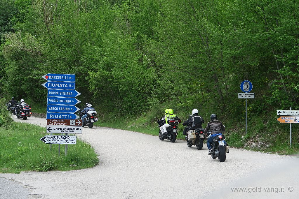 IMG_0648.JPG - Tra il Lago del Salto e il Lago del Turano (RI)
