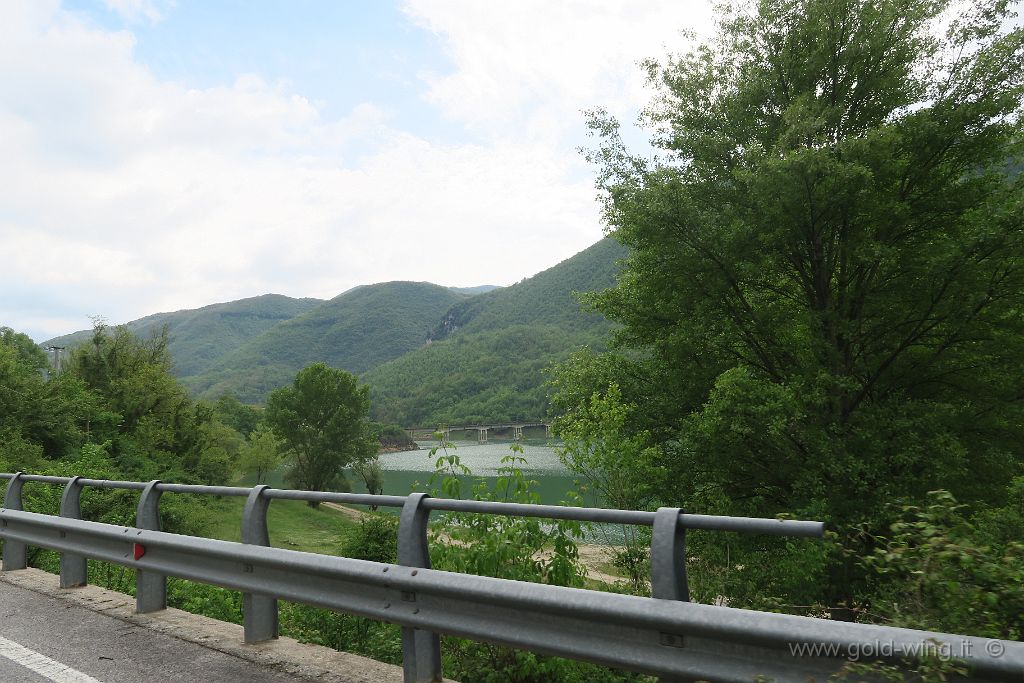 IMG_0717.JPG - Lago del Turano (RI)