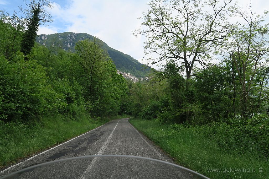 IMG_0718.JPG - A sud del Lago del Turano (RI)