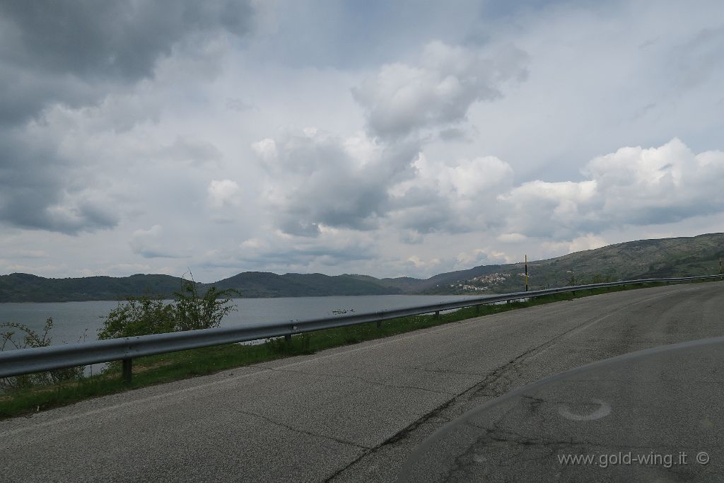 IMG_0858.JPG - Lago di Campotosto ( m 1.313) (AQ)