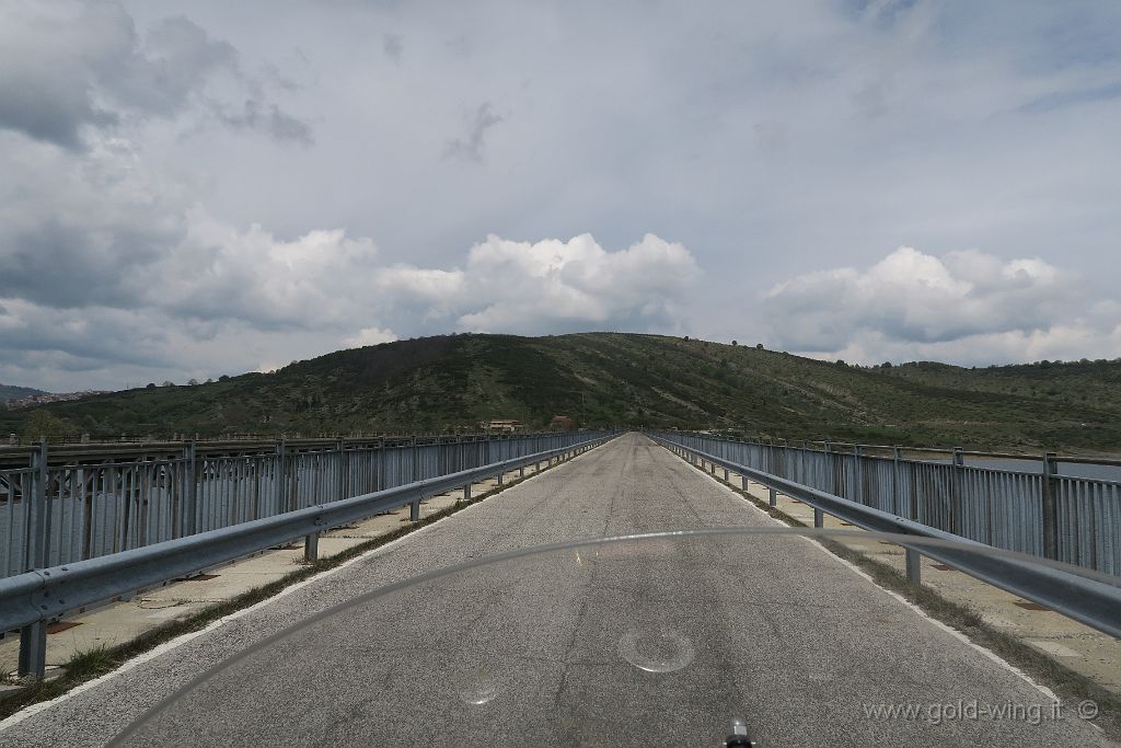 IMG_0860.JPG - Lago di Campotosto ( m 1.313) (AQ)