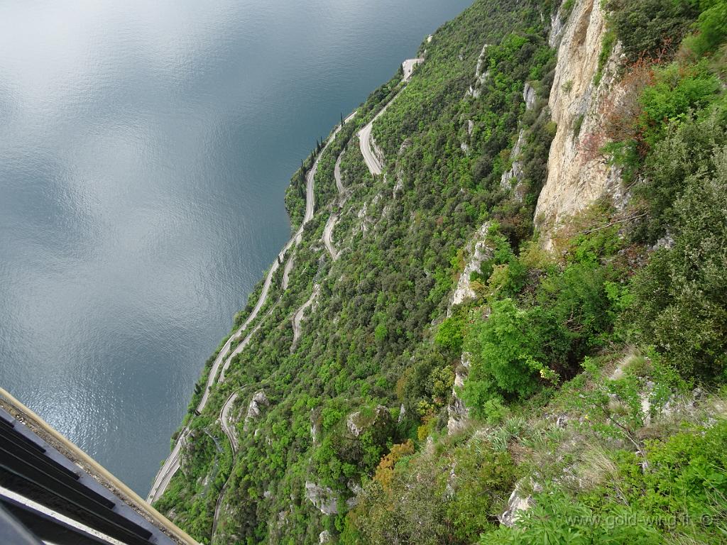 DSC00120.JPG - Trermosine: panorama dalla Terrazza del Brivido