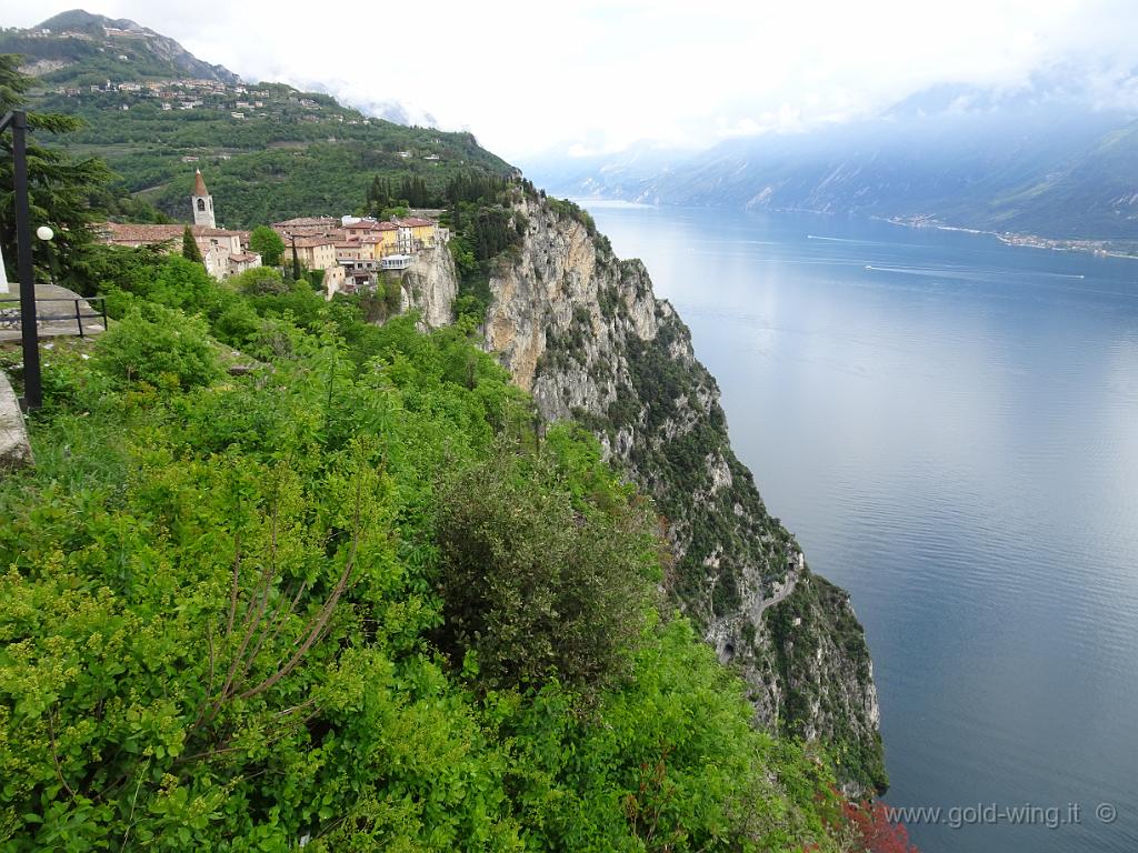 DSC00129.JPG - Trermosine: panorama dalla Terrazza del Brivido