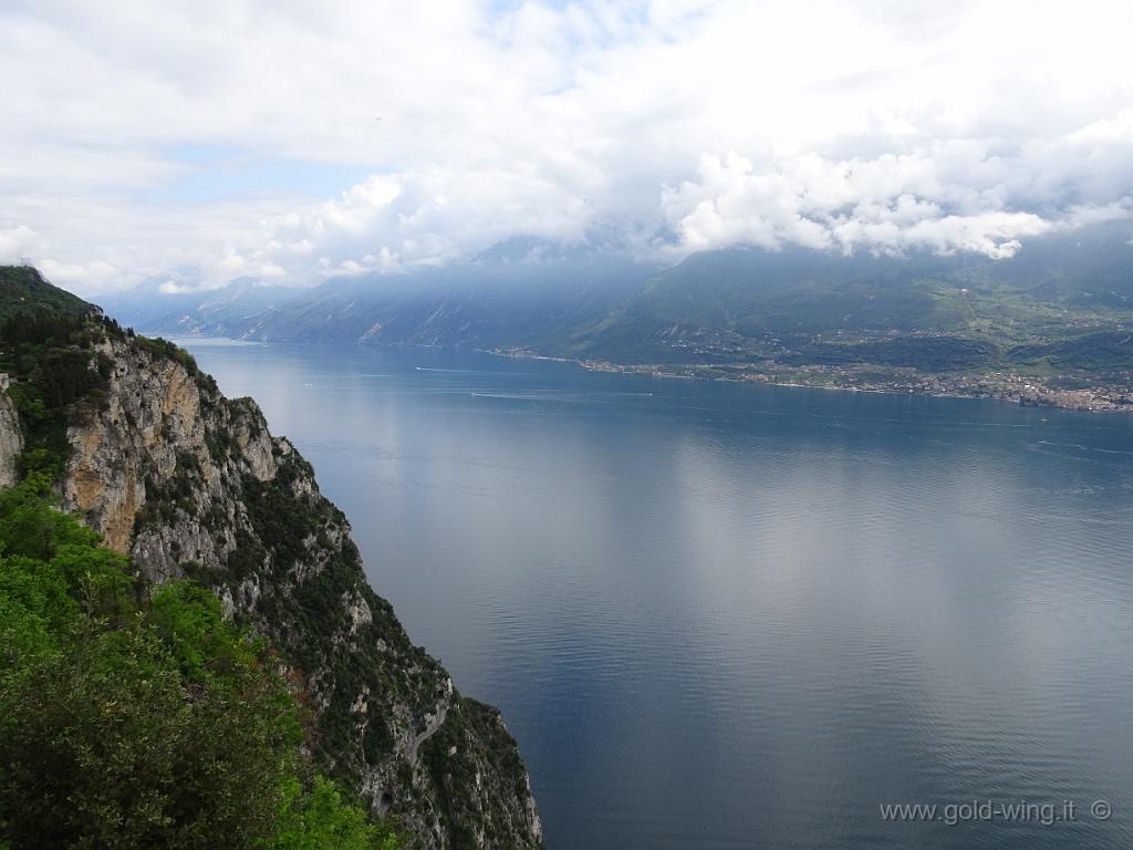 DSC00130.JPG - Trermosine: panorama dalla Terrazza del Brivido