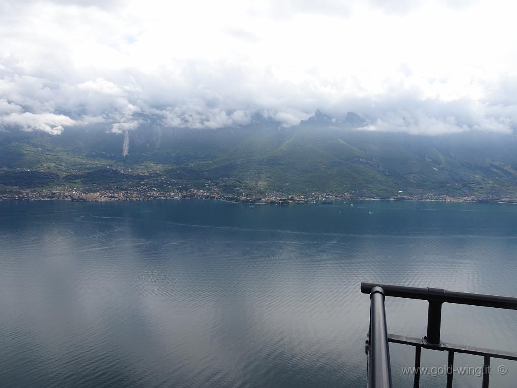 DSC00131.JPG - Trermosine: panorama dalla Terrazza del Brivido