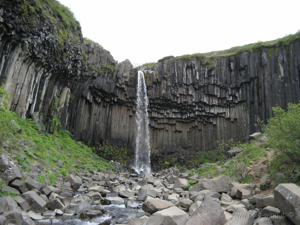 054.JPG - Svartifoss