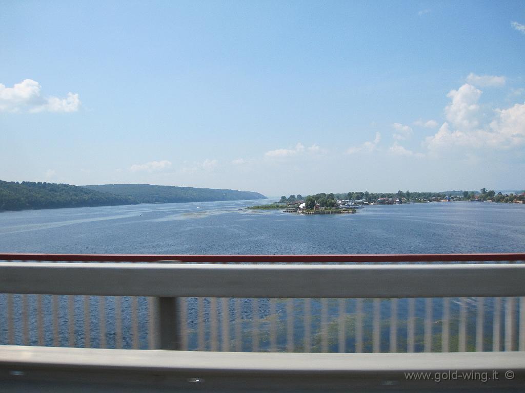 388.JPG - Kazan (Russia, Rep. del Tatarstan): ponte sul Volga