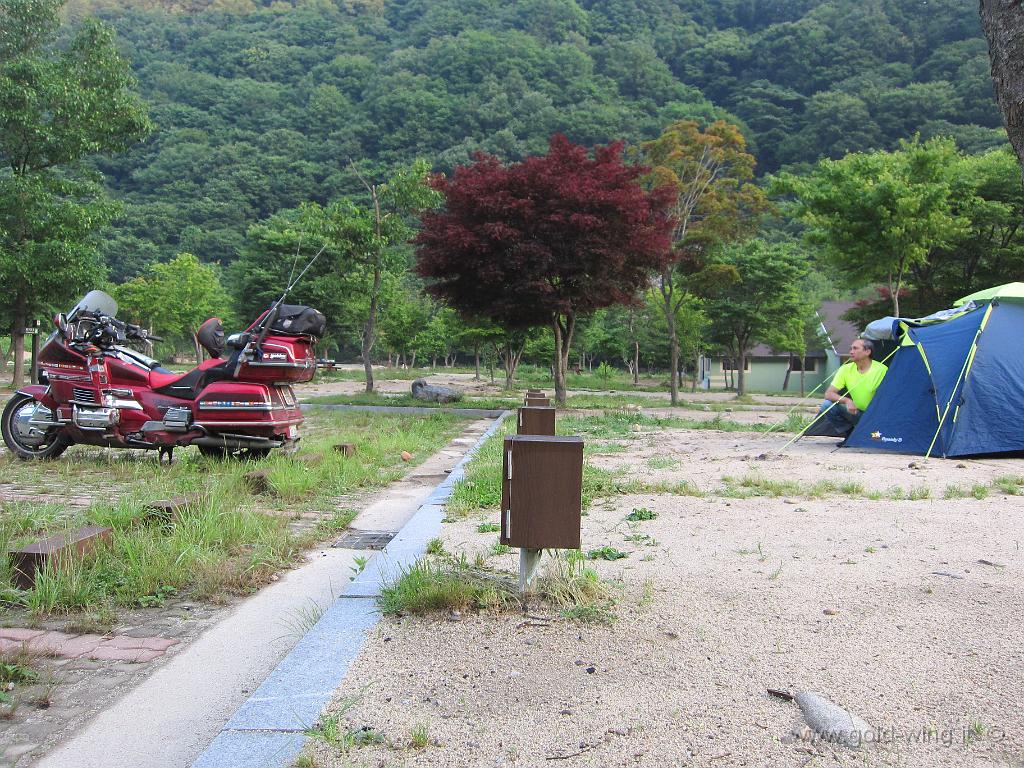 566.JPG - Corea - Parco nazionale Jirisan: campeggio tra le montagne