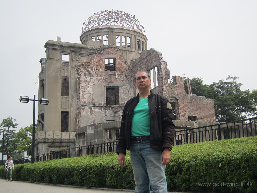 573.JPG - Giappone - Hiroshima: il Dome, il punto dove esplose la bomba atomica