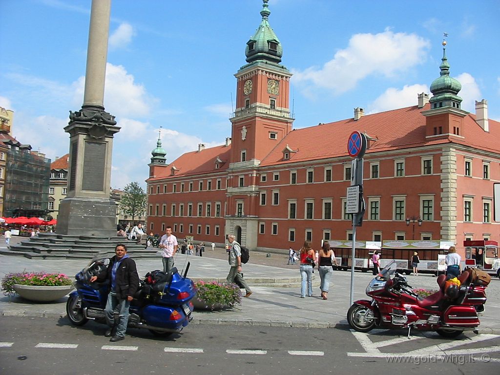 56-polonia-103-0320_IMG.JPG - POLONIA - Varsavia, piazza del Castello (Plac Zamkowy): Castello Reale e colonna di Sigismondo III Vasa