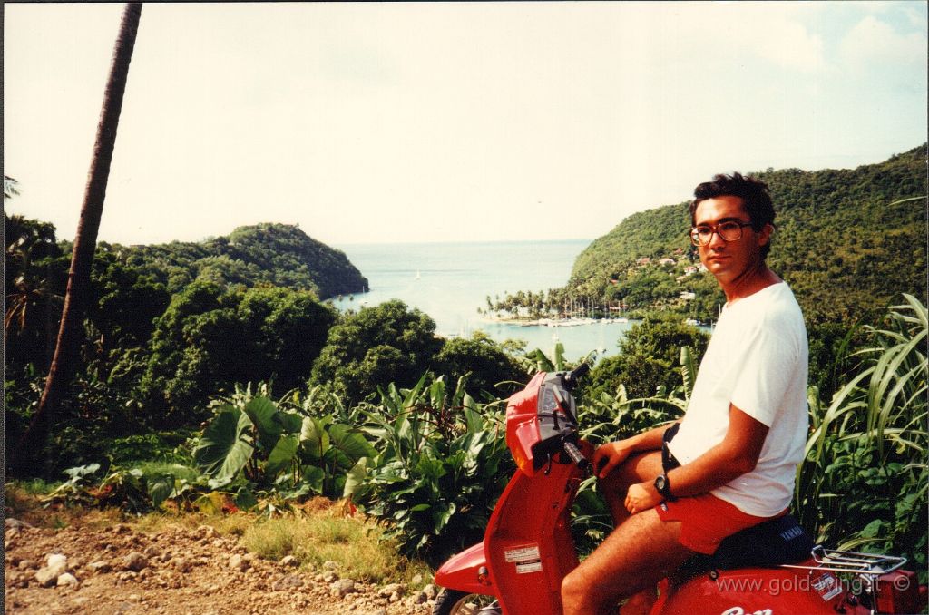 61-santalucia.jpg - SANTA LUCIA - Giro dell'isola con moto a noleggio
 dopo un viaggio in barca a vela di 4.760 miglia e 47 giorni dall'Italia