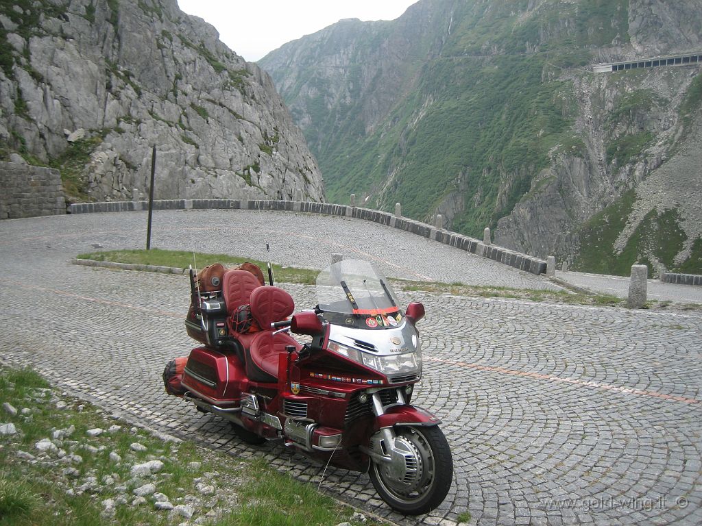 71-svizzera-IMG_0715.JPG - SVIZZERA - Passo del Gottardo (m 2.108): la "Tremola"