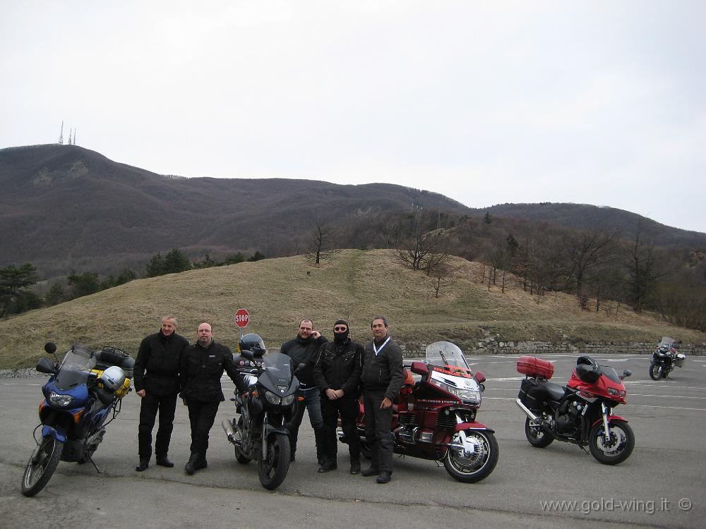 IMG_0010.JPG - Sul passo della Raticosa (m 968): zannatort, kiosul, Mos, paolo2145, Gold Wing