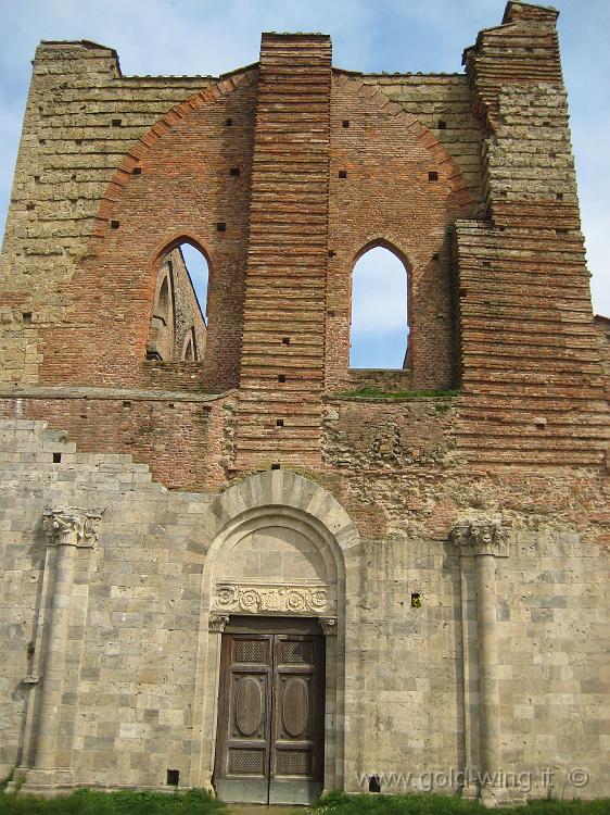 IMG_0040.JPG - Abbazia di San Galgano
