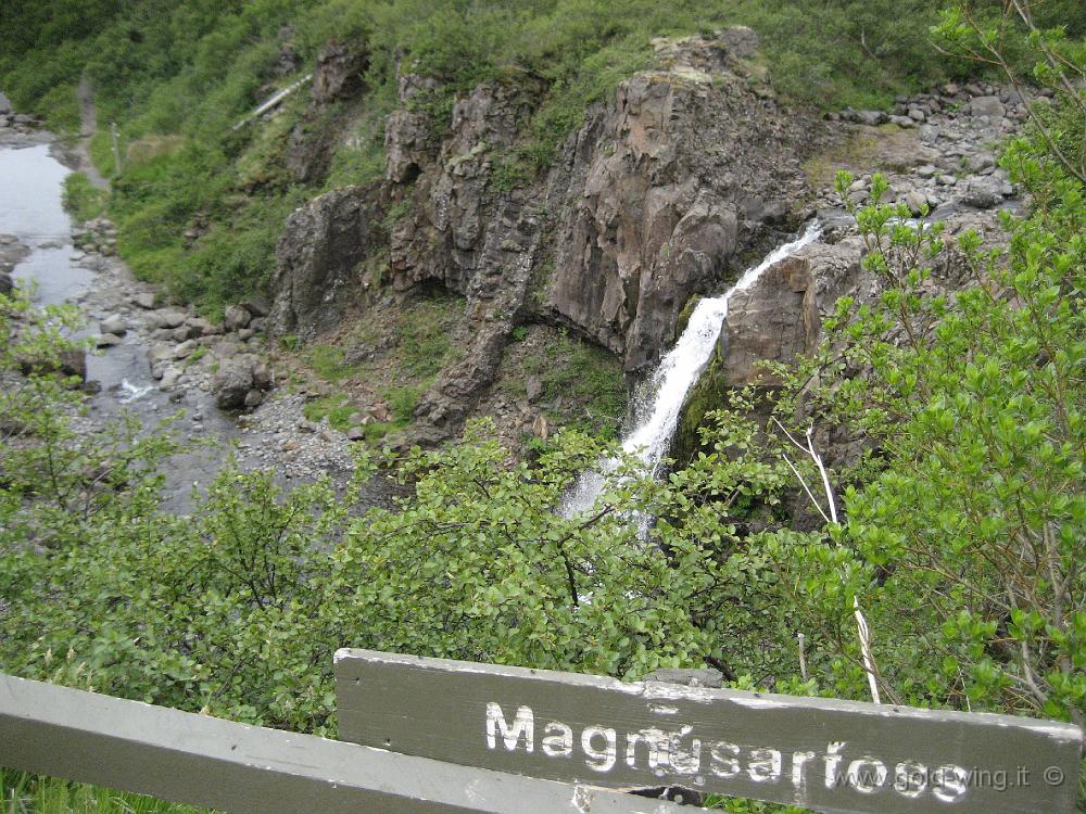 IMG_1395.JPG - Cascata di Magnusarfoss