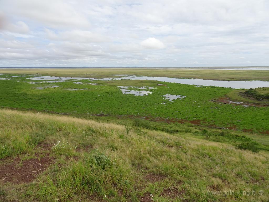 DSC02210.JPG - Dalla cima della collina: panorama sul Parco Nazionale Amboseli