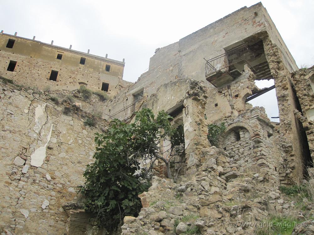 IMG_0267.JPG - Craco, il paese fantasma