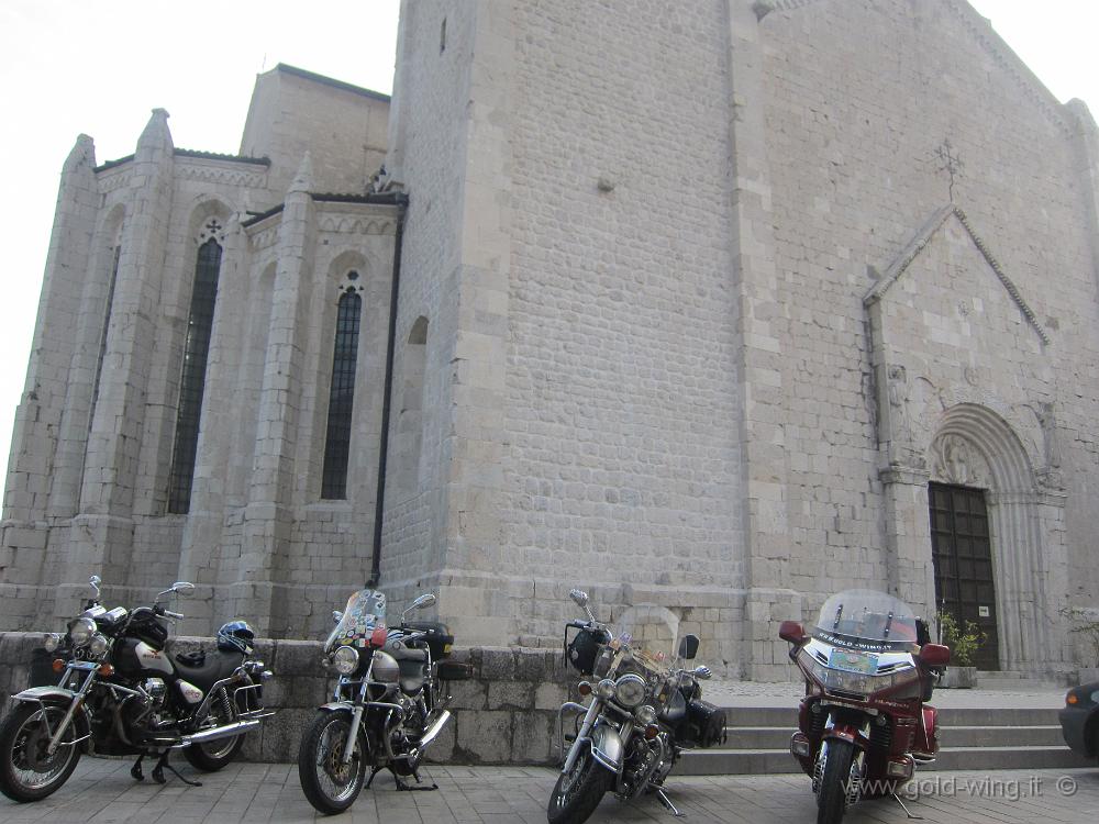 IMG_0245.JPG - Venzone: il Duomo, ricostruito dopo il terremoto del 1976 per anastilosi (ricollocando le pietre originarie)