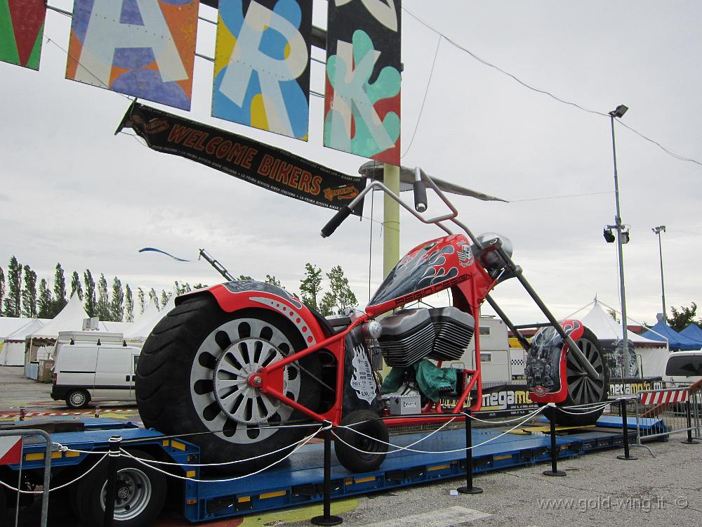 IMG_0642.JPG - Lignano Sabbiadoro: Biker Fest