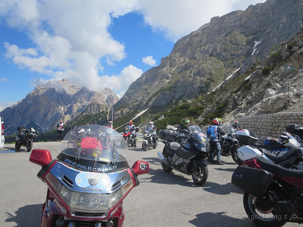 IMG_0121.JPG - Passo di Valparola ( m 2.192) (BL)