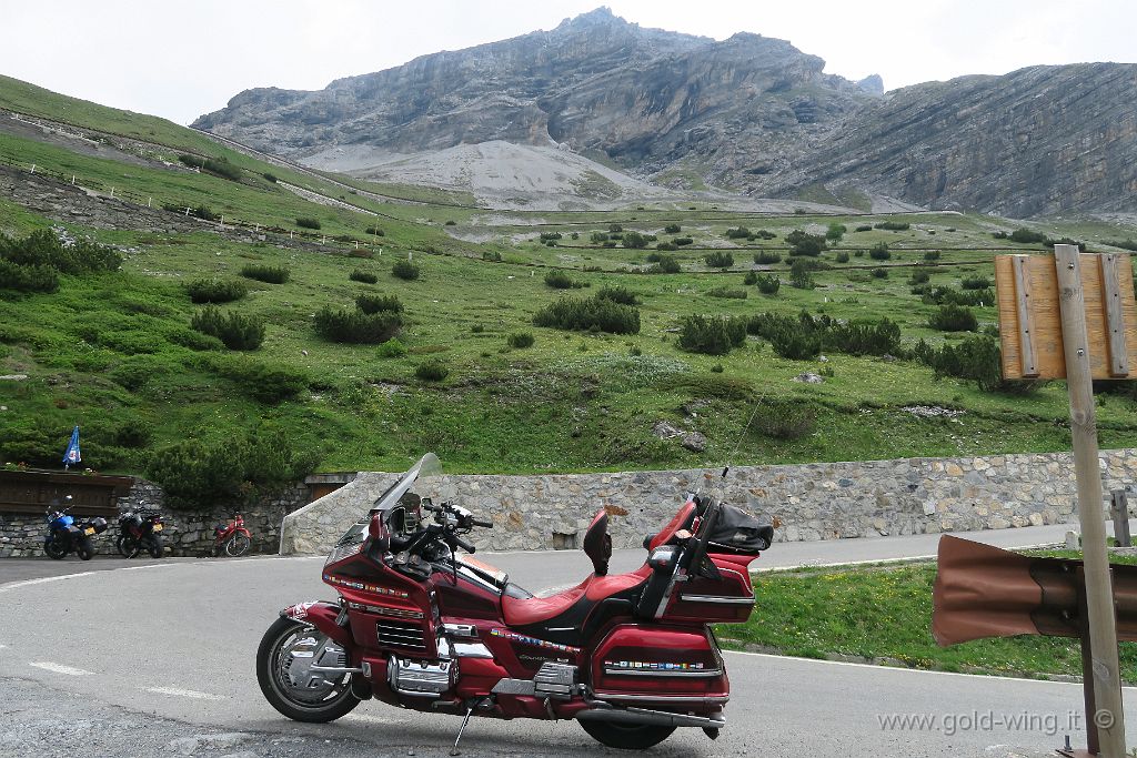 IMG_0375.JPG - Salita al Passo dello Stelvio (m 2.758) (SO)