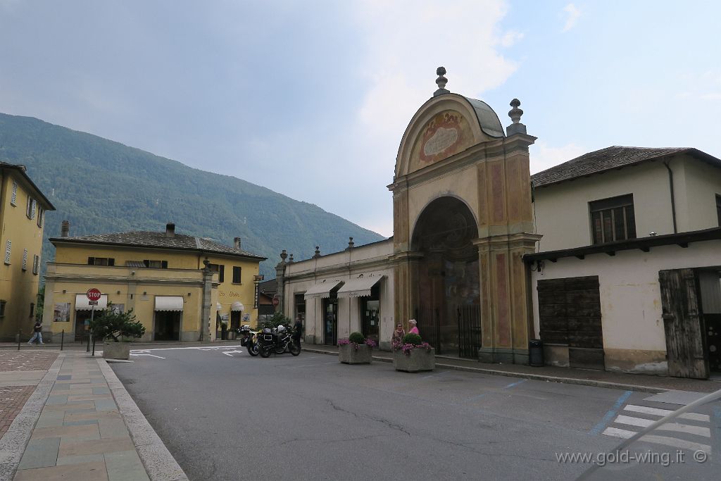 IMG_0771.JPG - Tirano (SO): dopo essermi fermato 40' al bar... sono in orario e quindi riparto, verso il prossimo Controllo Orario a Sorpresa