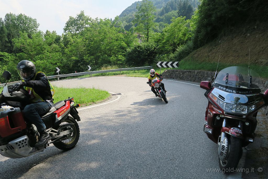 IMG_1051.JPG - Presso Ponte Caffaro, a nord del Lago d'Idro (TN, vicino al confine BS)