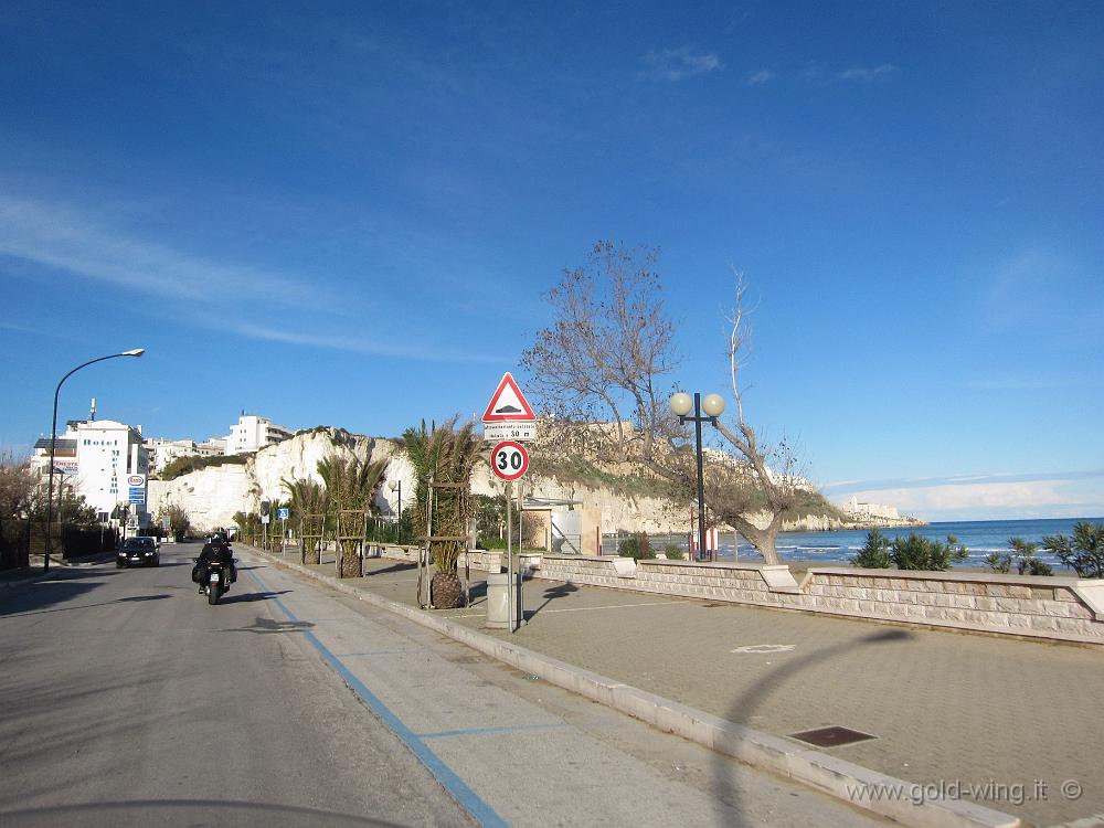 IMG_0117.JPG - Vieste