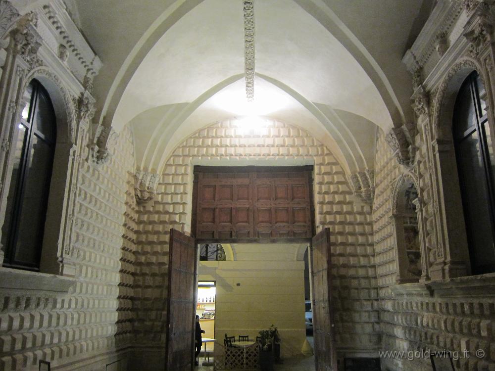 IMG_0120.JPG - Lecce: palazzo Adorno