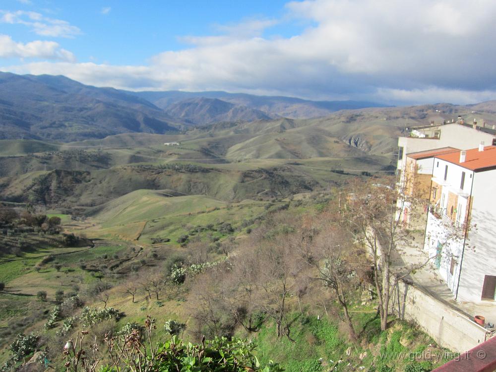 IMG_0022.JPG - Panorama da San Mauro Forte (m 560)