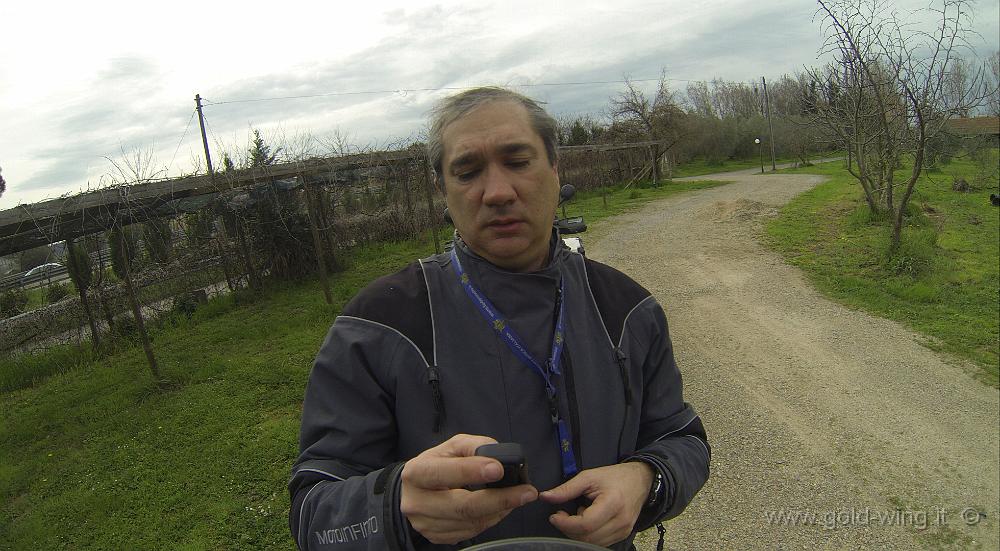 GOPR0789.JPG - Agriturismo Vecchio Mulino di Roselle: ma questo telecomando funziona o no?!!