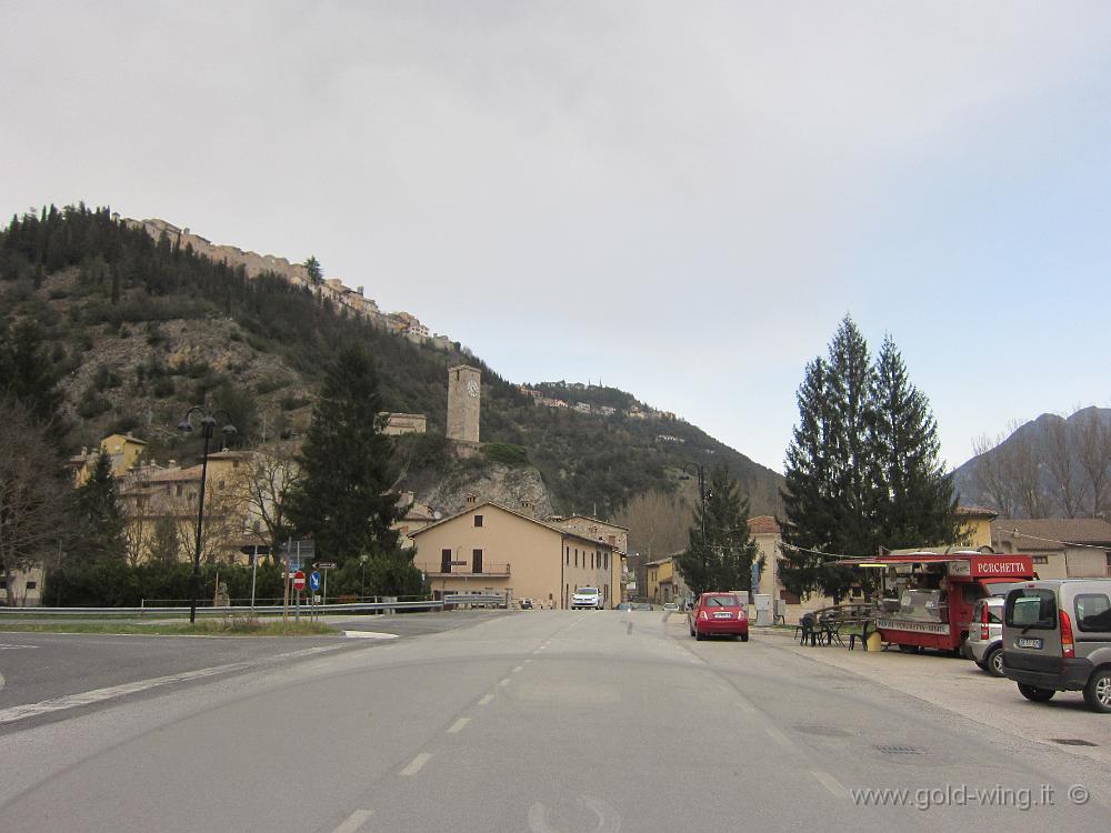 IMG_0226.JPG - Rientro a casa, attraverso la Valnerina
