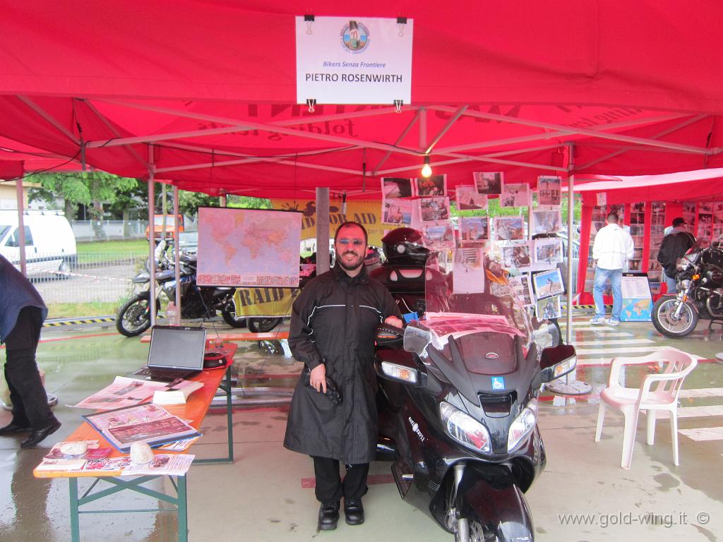 IMG_0007.JPG - Pietro Rosenwirth, col suo scooter modificato