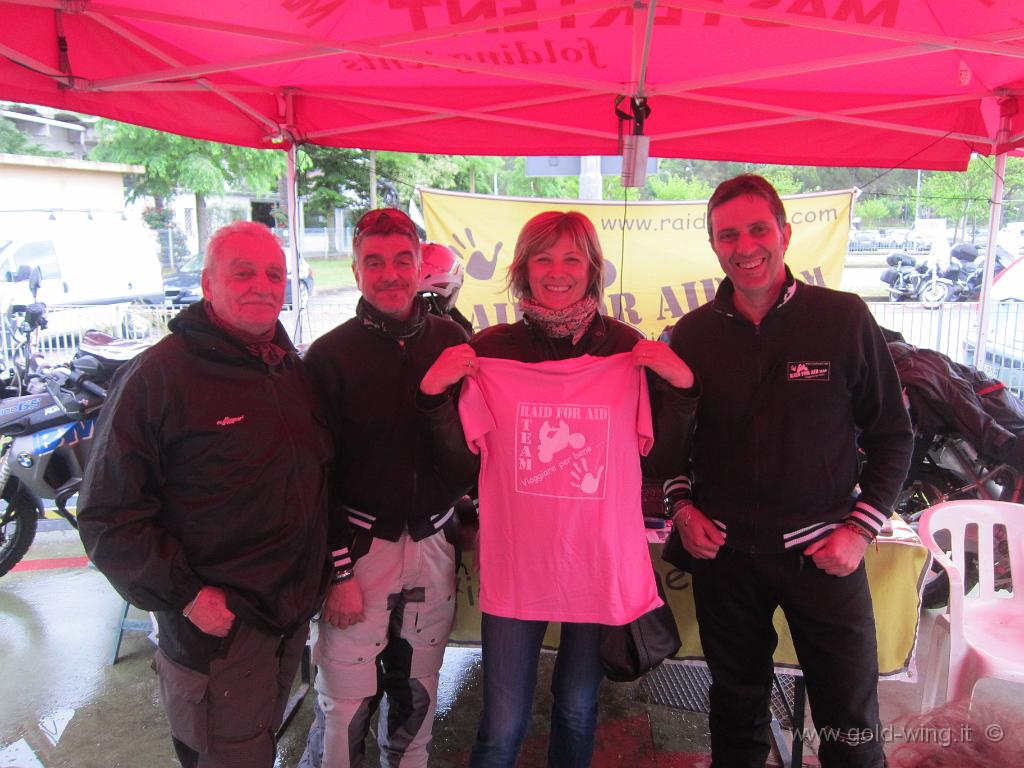 IMG_0014.JPG - Raid For Aid Team