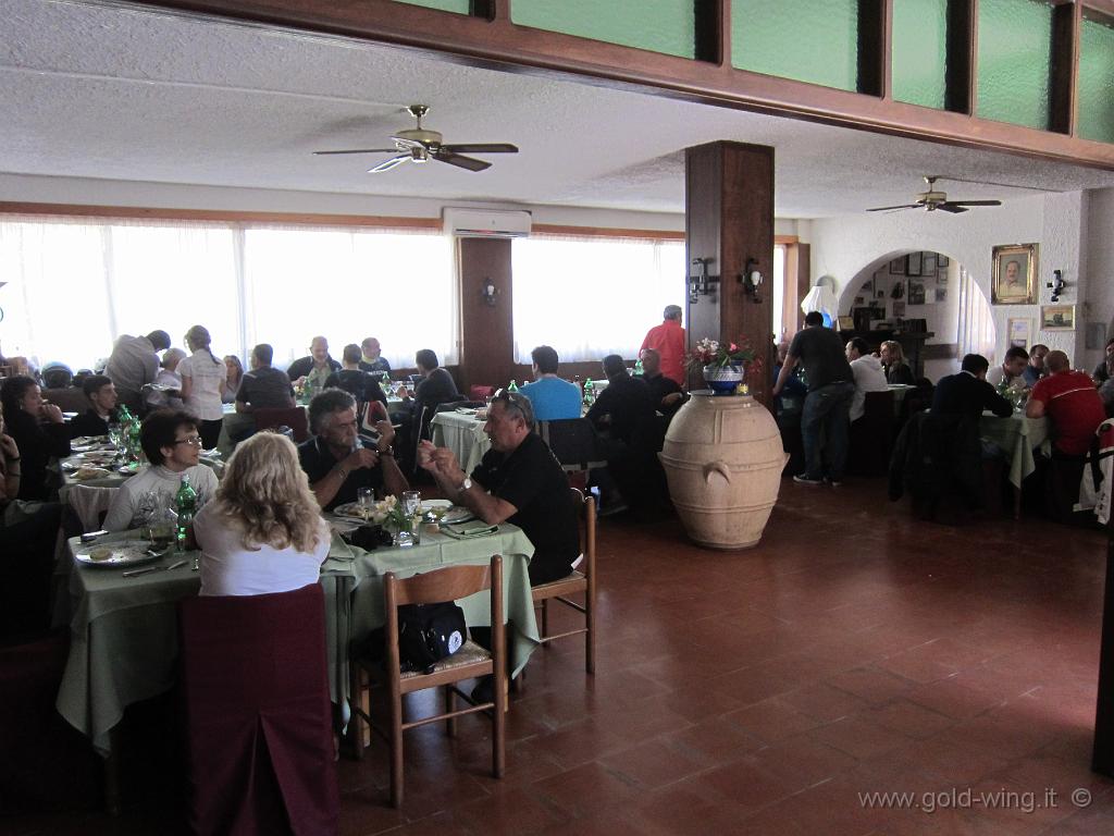 IMG_0096.JPG - Pranzo a Palinuro