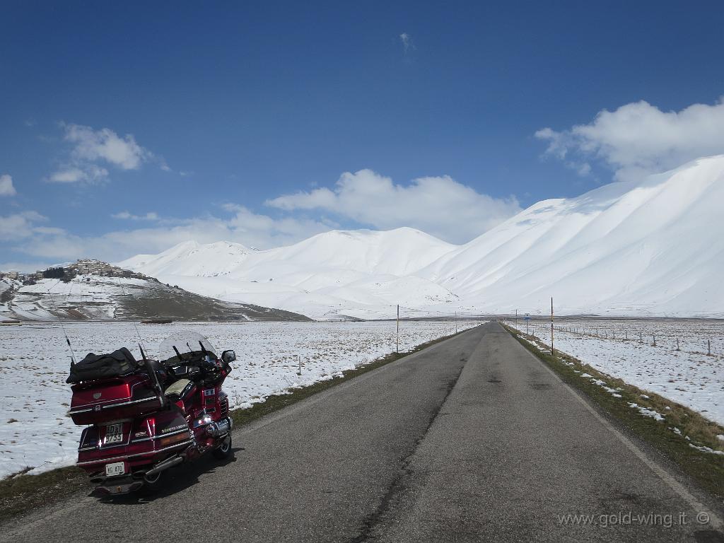 IMG_0174.JPG - Castelluccio