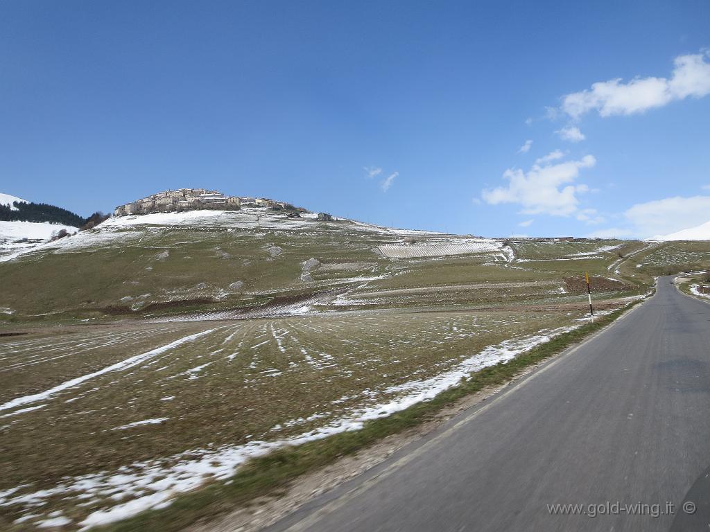 IMG_0179.JPG - Castelluccio