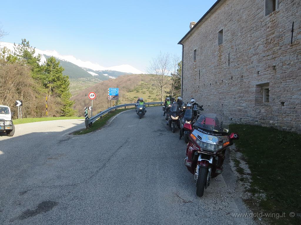 IMG_0305.JPG - Discesa dal Santuario di Macereto