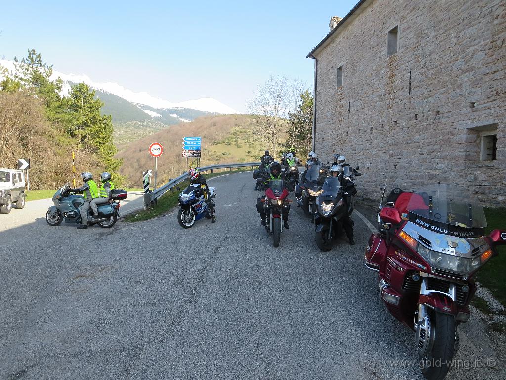 IMG_0307.JPG - Discesa dal Santuario di Macereto