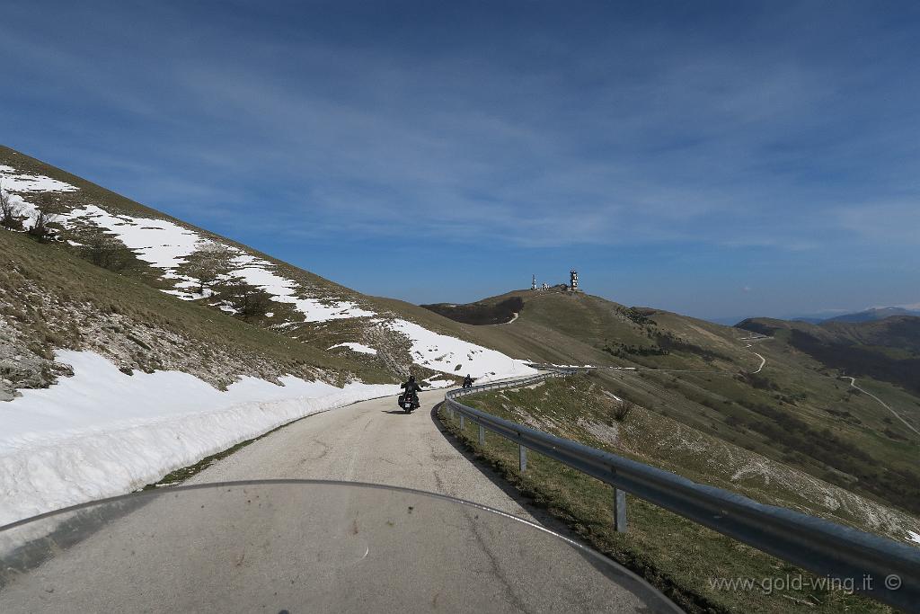 IMG_0058.JPG - Discesa dal Monte Cucco (m 1.566)