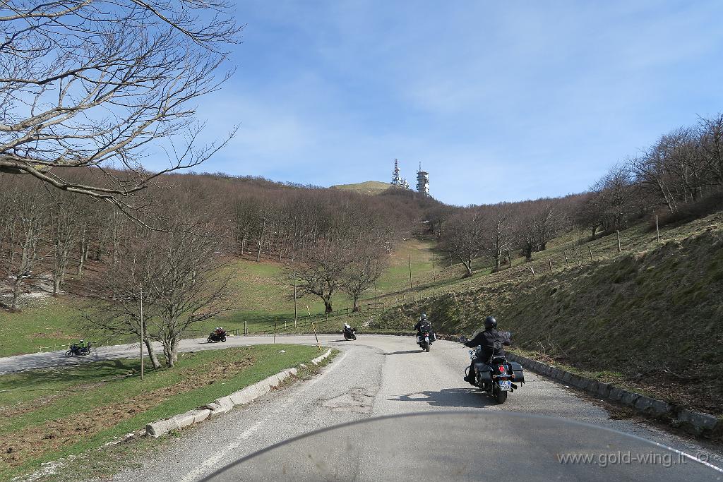IMG_0064.JPG - Discesa dal Monte Cucco (m 1.566)