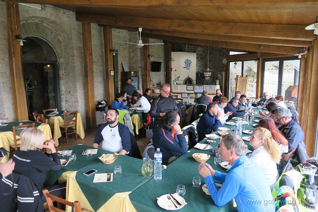 IMG_0289.JPG - Pietralunga: pranzo