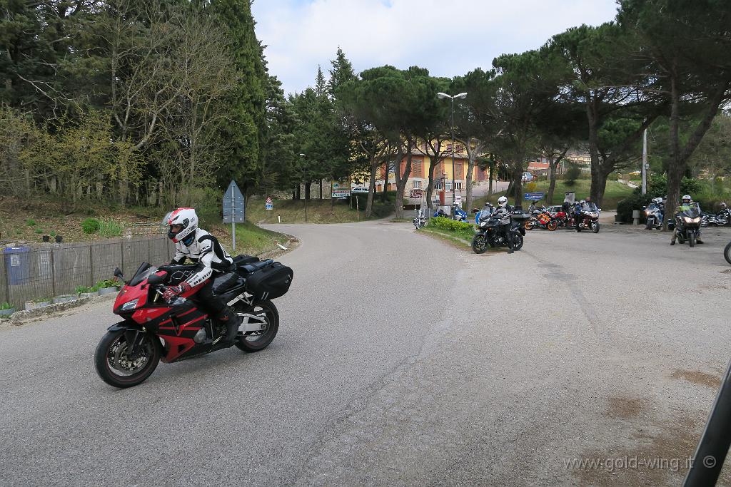 IMG_0345.JPG - Partenza da Gosparini, verso il Lago Trasimeno
