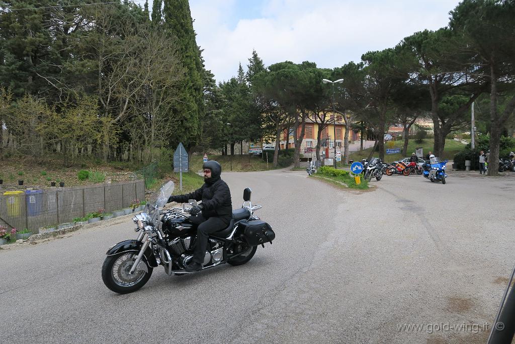 IMG_0353.JPG - Partenza da Gosparini, verso il Lago Trasimeno